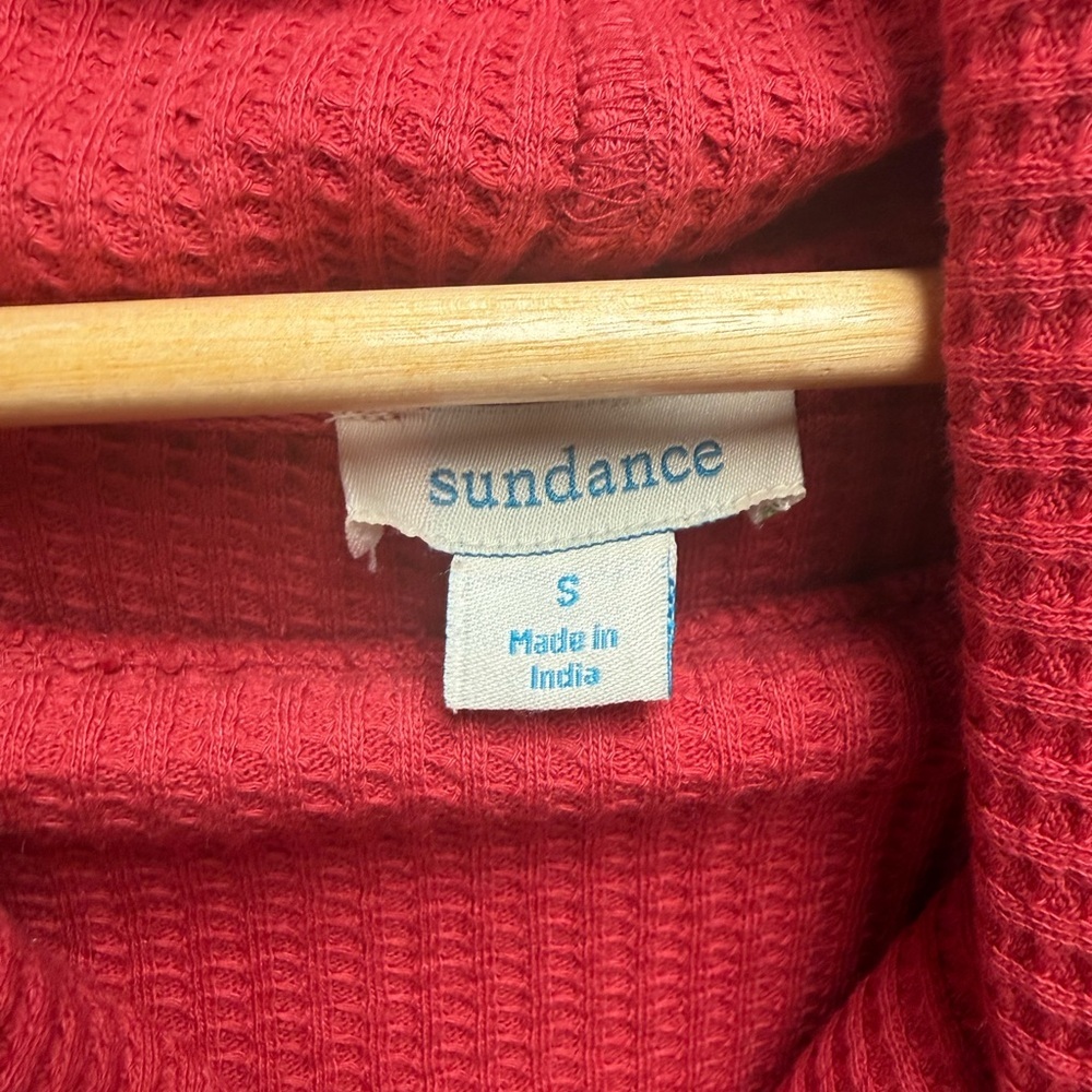 Sundance Red Waffle-Knit Cabin Core Cowl Neck Thermal Top Size Small - Picture 2 of 5